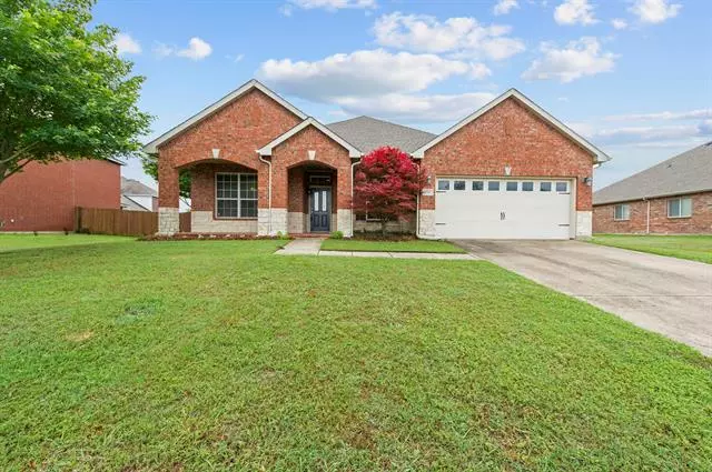 1714 Hartin Drive, Cedar Hill, TX 75104