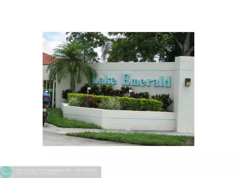 109 Lake Emerald Dr  #301, Oakland Park, FL 33309