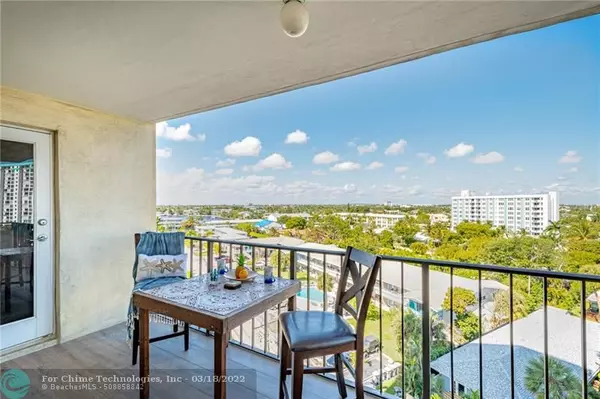 Pompano Beach, FL 33062,1200 Hibiscus Avenue  #802