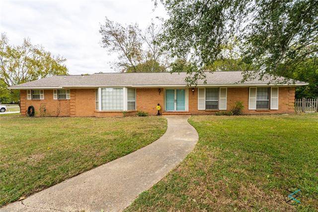 301 E Clinton Avenue, Athens, TX 75751