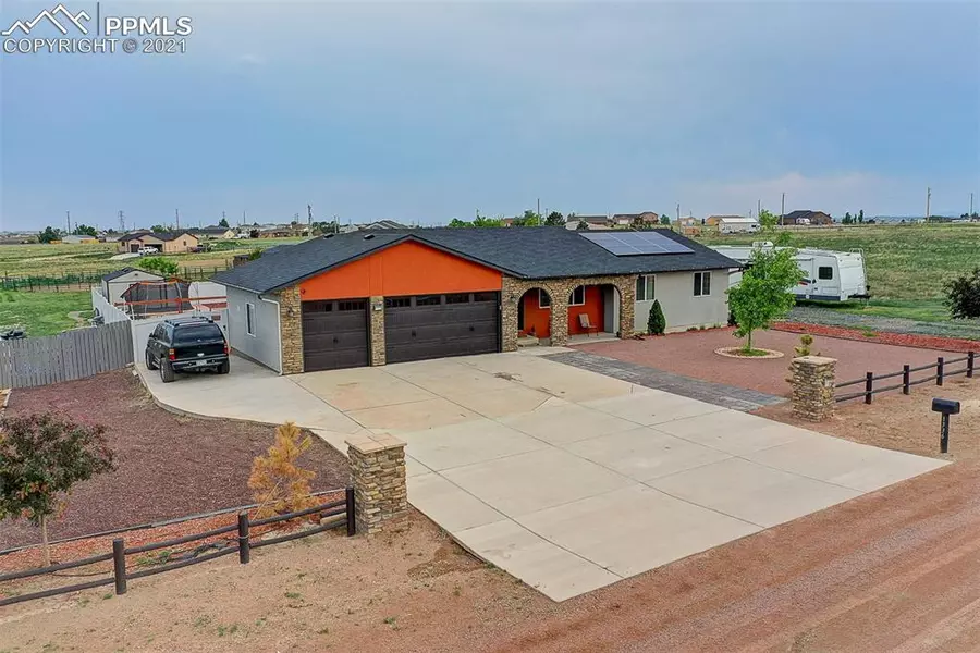 1336 N Dailey DR, Pueblo West, CO 81007