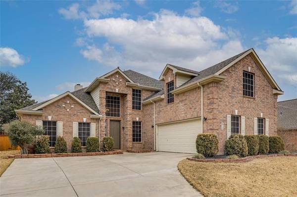 2716 Meadow Wood Drive, Flower Mound, TX 75022