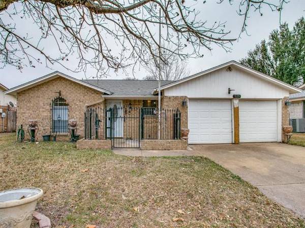 525 Navajo Drive, Keller, TX 76248