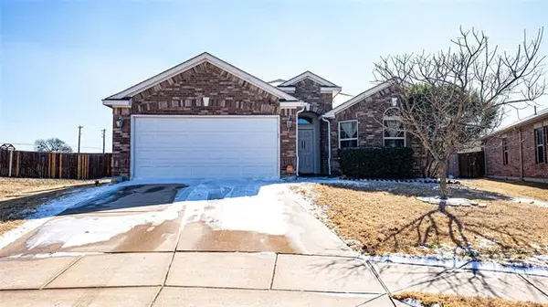 8932 Whirlwind Trail, Aubrey, TX 76227