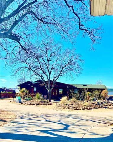 1129 Airport Road, Possum Kingdom Lake, TX 76449