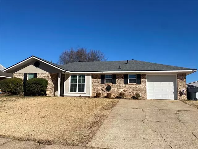 5323 Lauri Lane, Bossier City, LA 71112