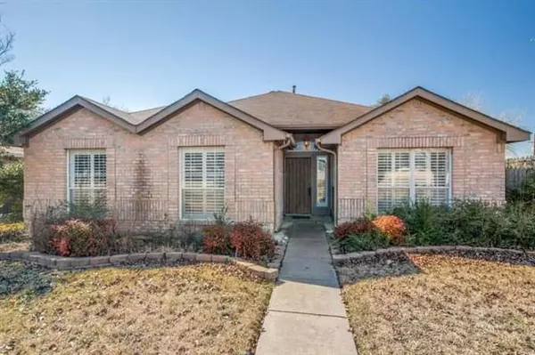 2128 Silversprings Drive, Mesquite, TX 75181