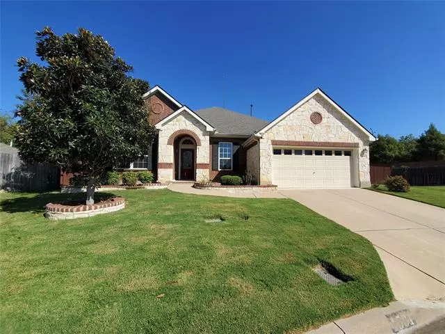 Arlington, TX 76017,4501 Foxpoint Court