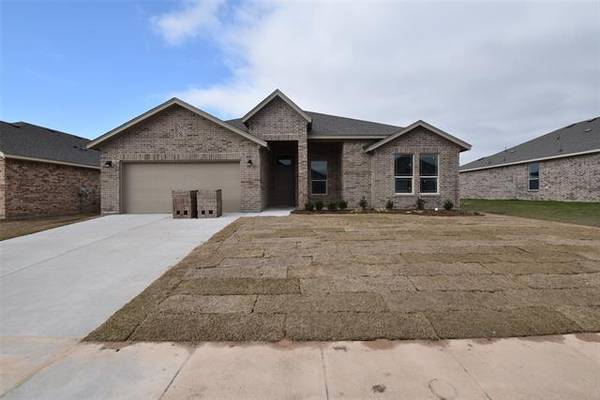 403 Stoneridge Drive, Hillsboro, TX 76645