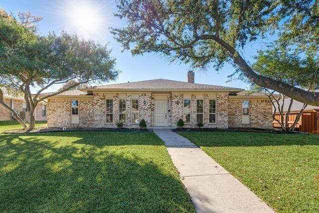 2206 Red Oak Lane, Richardson, TX 75082