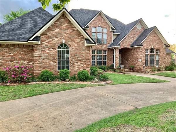 302 Crosscreek Drive, Bossier City, LA 71111