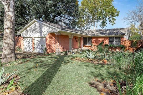 704 Ridgedale Drive, Richardson, TX 75080