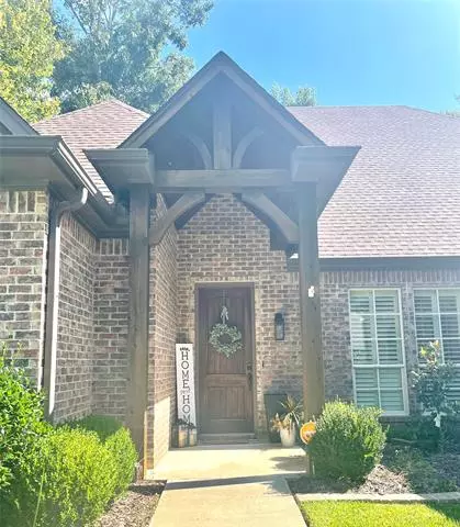 Tyler, TX 75703,1620 Holly Creek