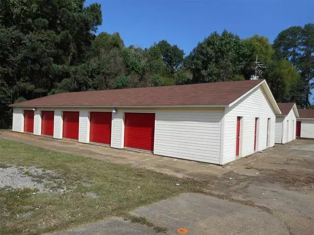 Springhill, LA 71075,402 Vine Street