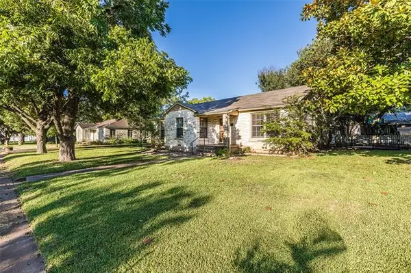 408 S Washington Street,  West,  TX 76691