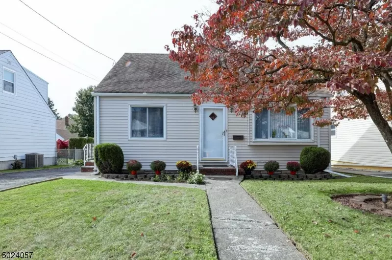 715 BLOOMFIELD AVE, Clifton City, NJ 07012