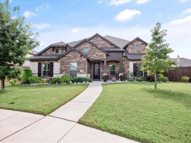 102 Cherry Court, Red Oak, TX 75154