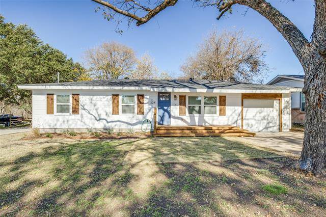 224 Hill Lane, Red Oak, TX 75154