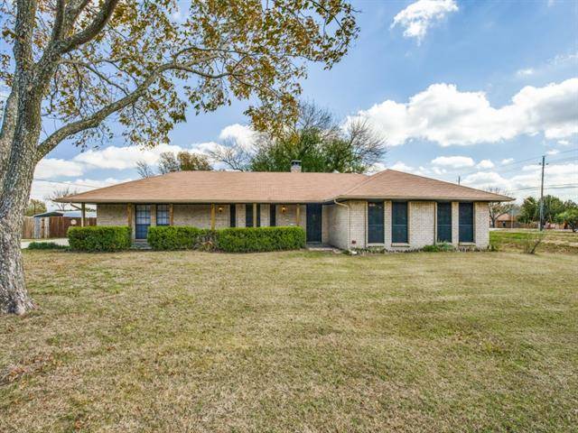 102 Lorene Drive, Red Oak, TX 75154