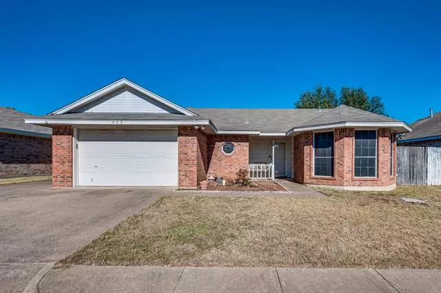 423 Mara Lane, Red Oak, TX 75154