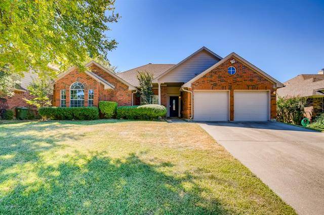 4520 Westchase Circle, Grapevine, TX 76051