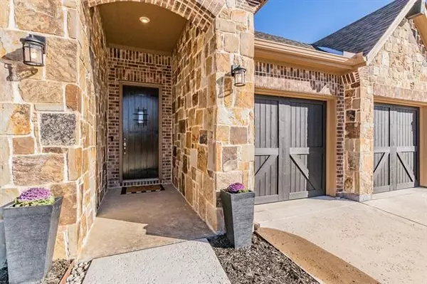 The Colony, TX 75056,5872 Austin Waters