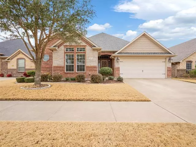 1676 Potomac Drive, Burleson, TX 76028