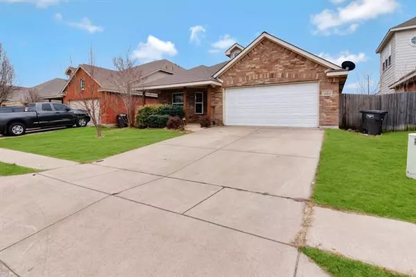 2013 Graham Ranch Road, Fort Worth, TX 76134