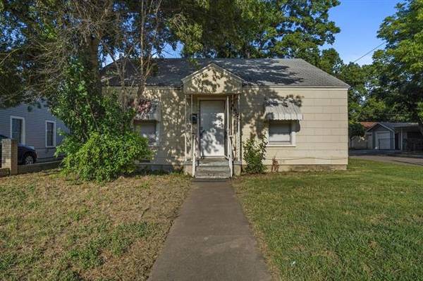 3645 Baldwin Avenue, Fort Worth, TX 76110