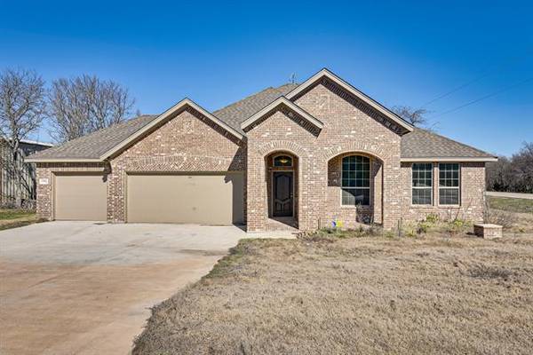 12401 Stroup Drive, Fort Worth, TX 76126