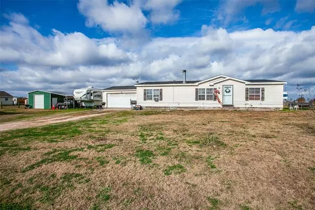 3519 County Road 1130, Corsicana, TX 75110