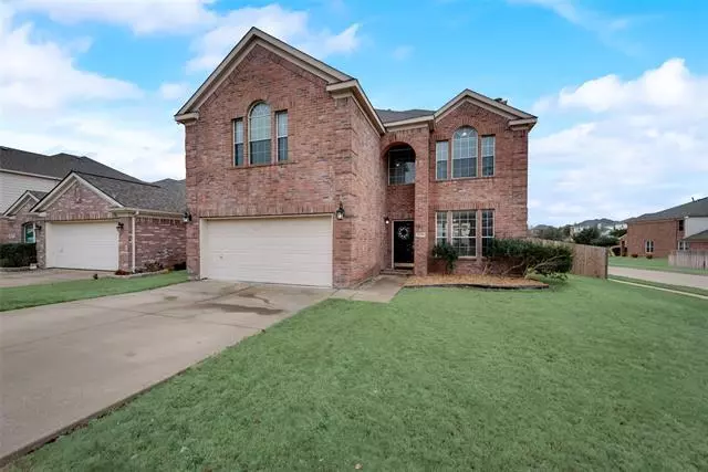 3700 Aldersyde Drive, Fort Worth, TX 76244