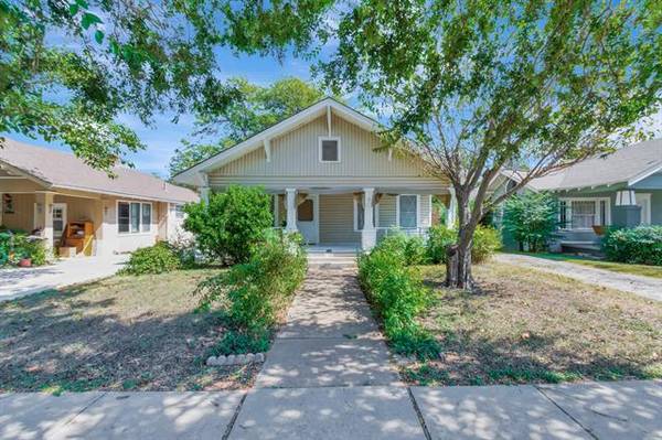 3131 S Adams Street, Fort Worth, TX 76110