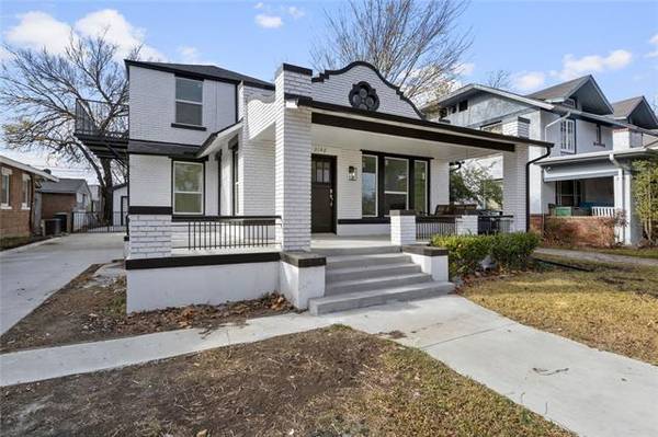 3142 College Avenue, Fort Worth, TX 76110