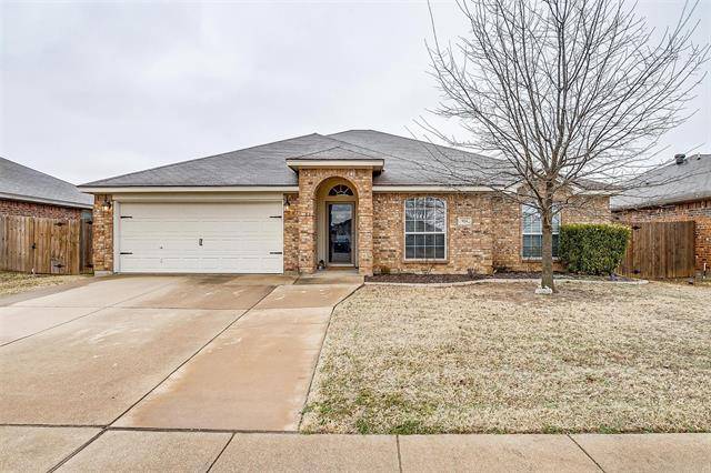 924 Crowder Drive, Crowley, TX 76036