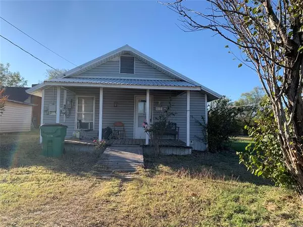 613 4th Street, Megargel, TX 76370