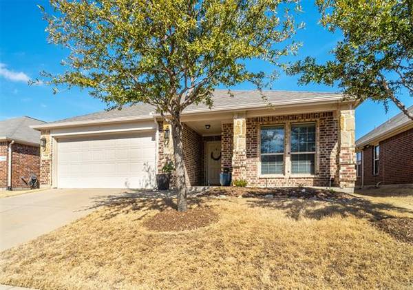 1424 Red Drive, Little Elm, TX 75068