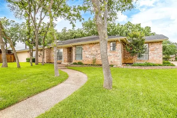 102 Summit Cove, Trophy Club, TX 76262