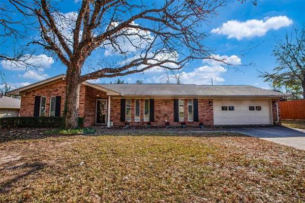 3508 Holly Drive, Denison, TX 75020