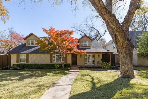 9446 Crestedge Drive, Dallas, TX 75238