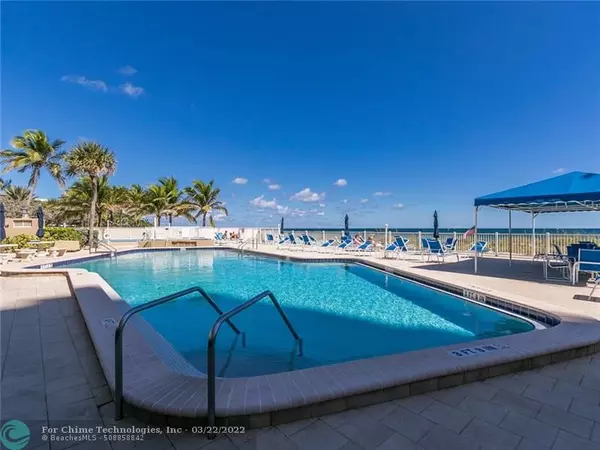 Lauderdale By The Sea, FL 33308,4050 N Ocean  #505