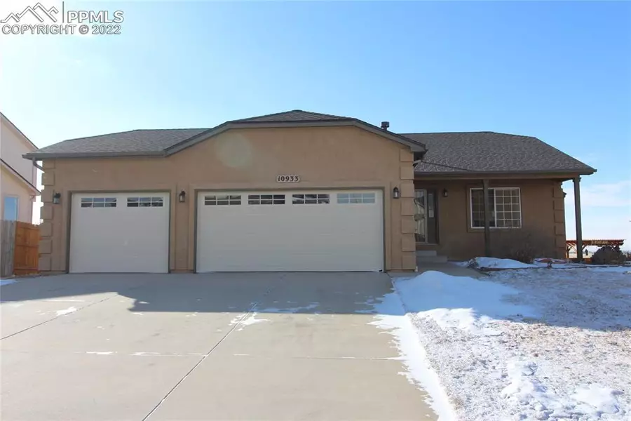 10933 Caverhill DR, Peyton, CO 80831