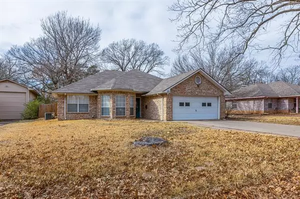 Bonham, TX 75418,801 Lynn Street