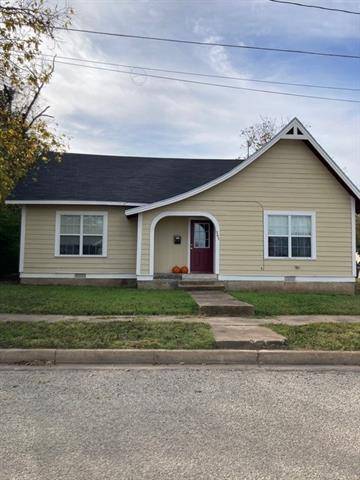 207 W 7th, Brady, TX 76825