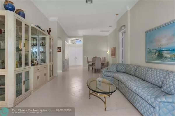 Lake Worth Beach, FL 33467,6448 Via Primo St