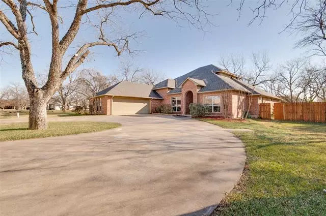 Granbury, TX 76049,9017 Hickory Hill Drive