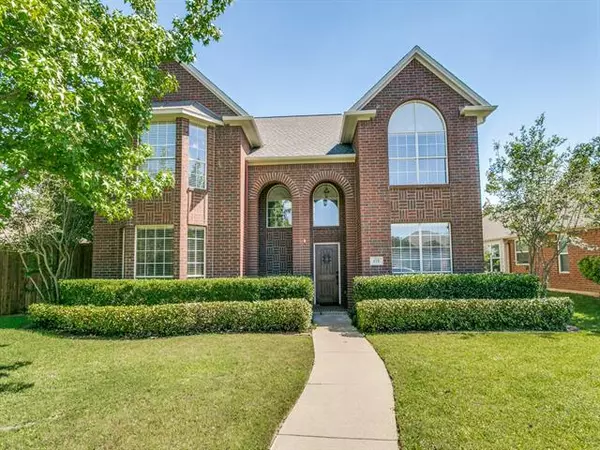 416 Pin Oak Trail, Keller, TX 76248