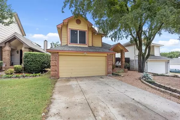 7425 Arbor Hill Drive, Fort Worth, TX 76120