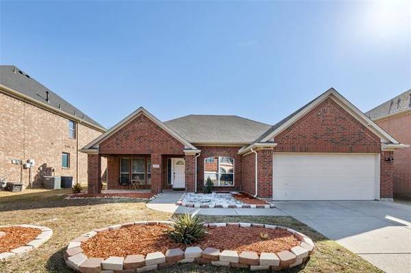 4916 Marsh Harrier Avenue, Grand Prairie, TX 75052