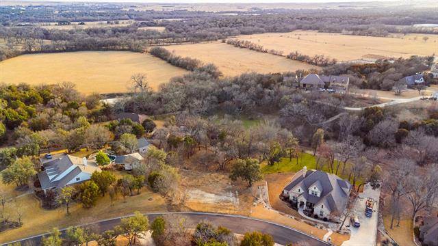 216 Creek Side Drive, Aledo, TX 76008